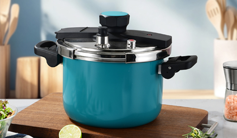 How a pressure cooker works
